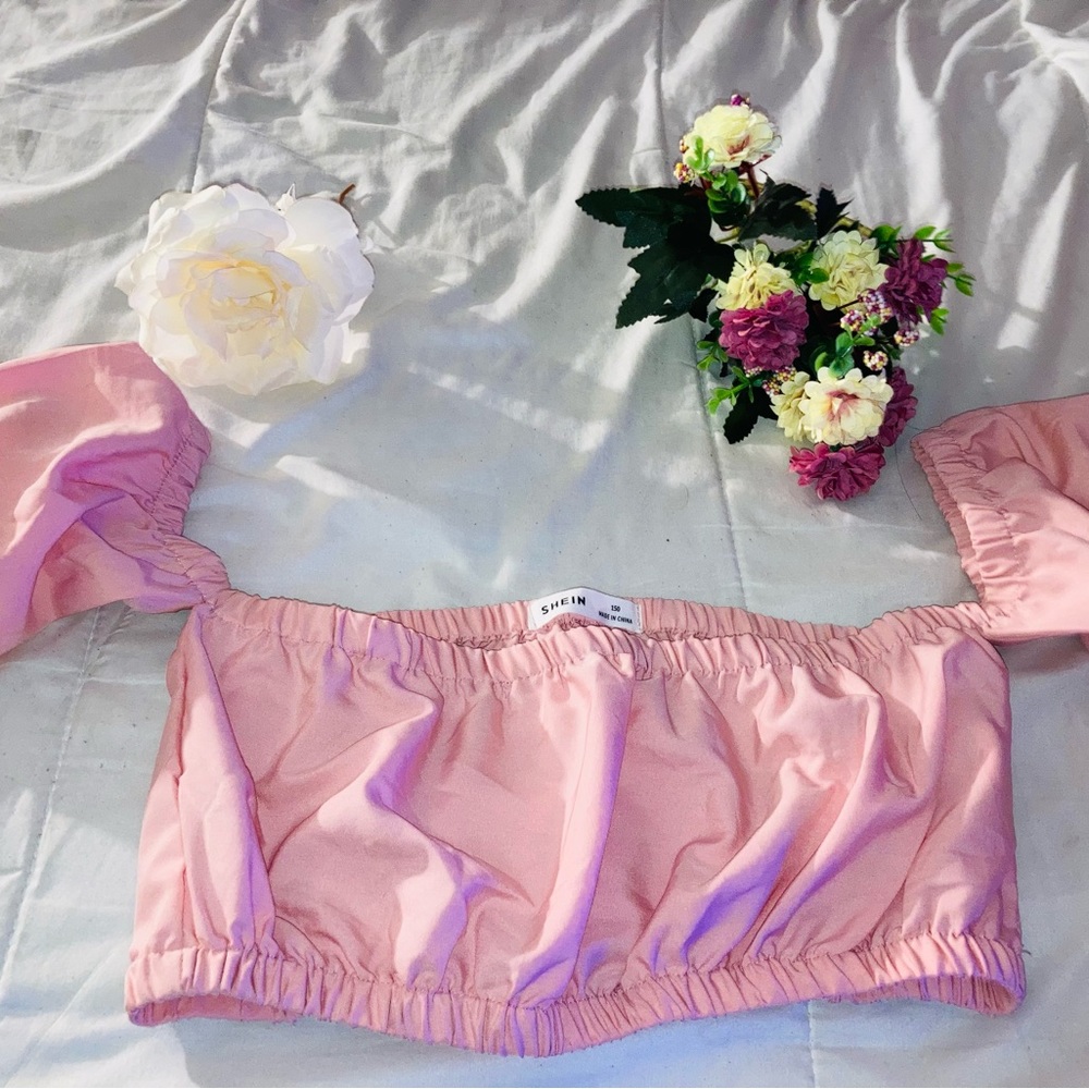 It is a new top size 150 beautiful color